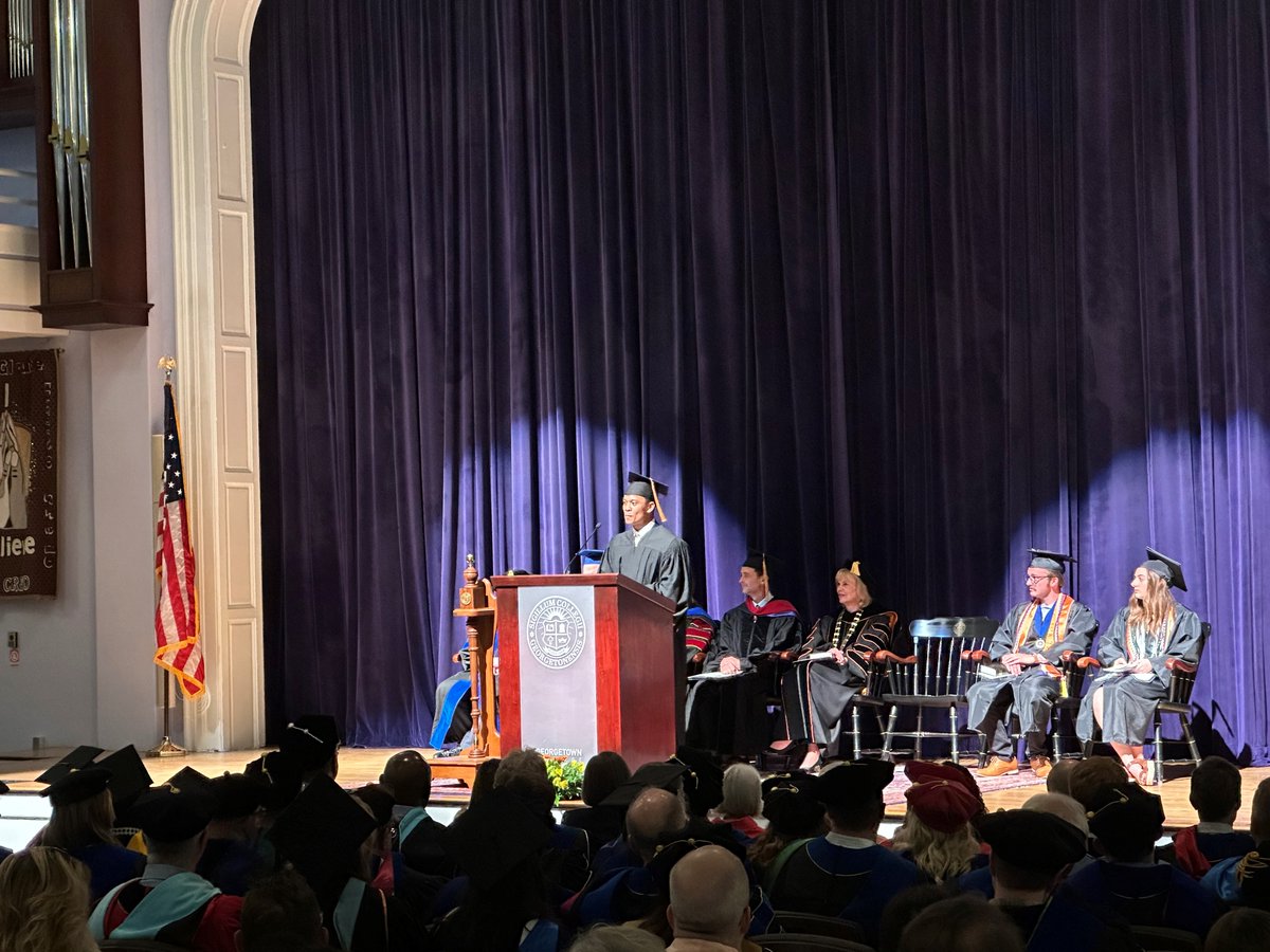 GtownCollege's tweet photo. Kody Kasey '17 shared a powerful message as the speaker of Baccalaureate service tonight. In 2015, a football injury forced a leg amputation and he turned to God for strength. Read more about him in the Sports Illustrated story at https://t.co/05WqMS3r7T https://t.co/LZecIPWRMj