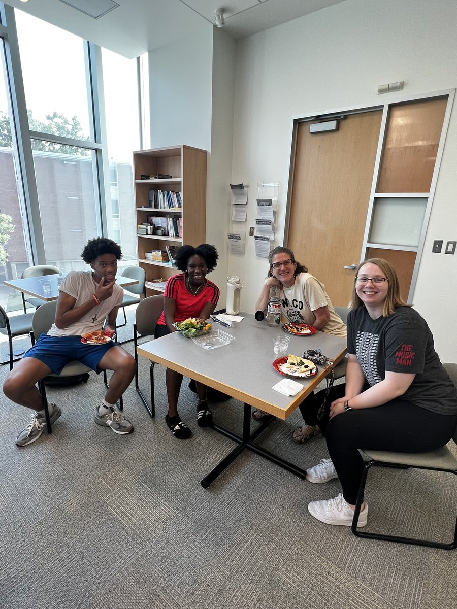 TUWritingCenter's tweet photo. Writing Center staff field day! We had pizza and played kickball and tug of war! https://t.co/4oDnBAqzmC