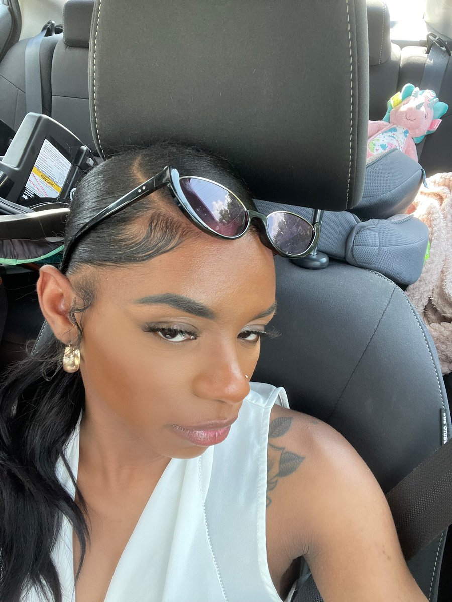 PrProCeo's tweet image. Rip me out the plastic, I been actin brand new 💋