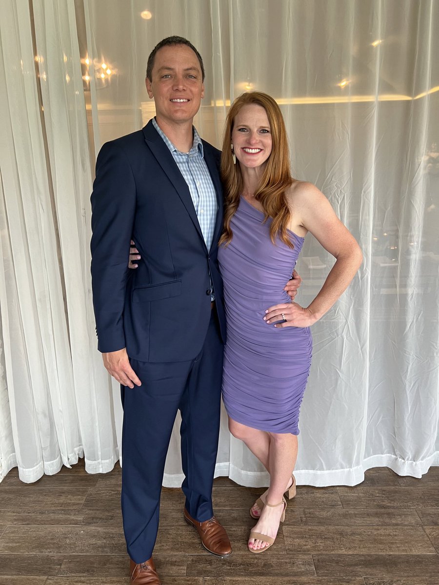 TFOX_ATC's tweet photo. Date night with my bride! 
#Yowsa
#GoPokes
#AllOne https://t.co/V7nBArbnQS