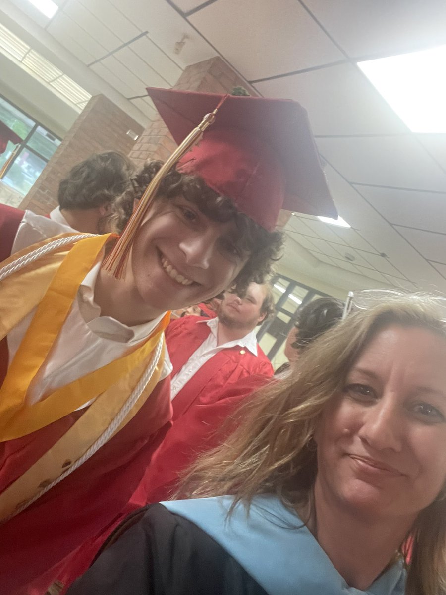 Lee Anne Strickland tweet media