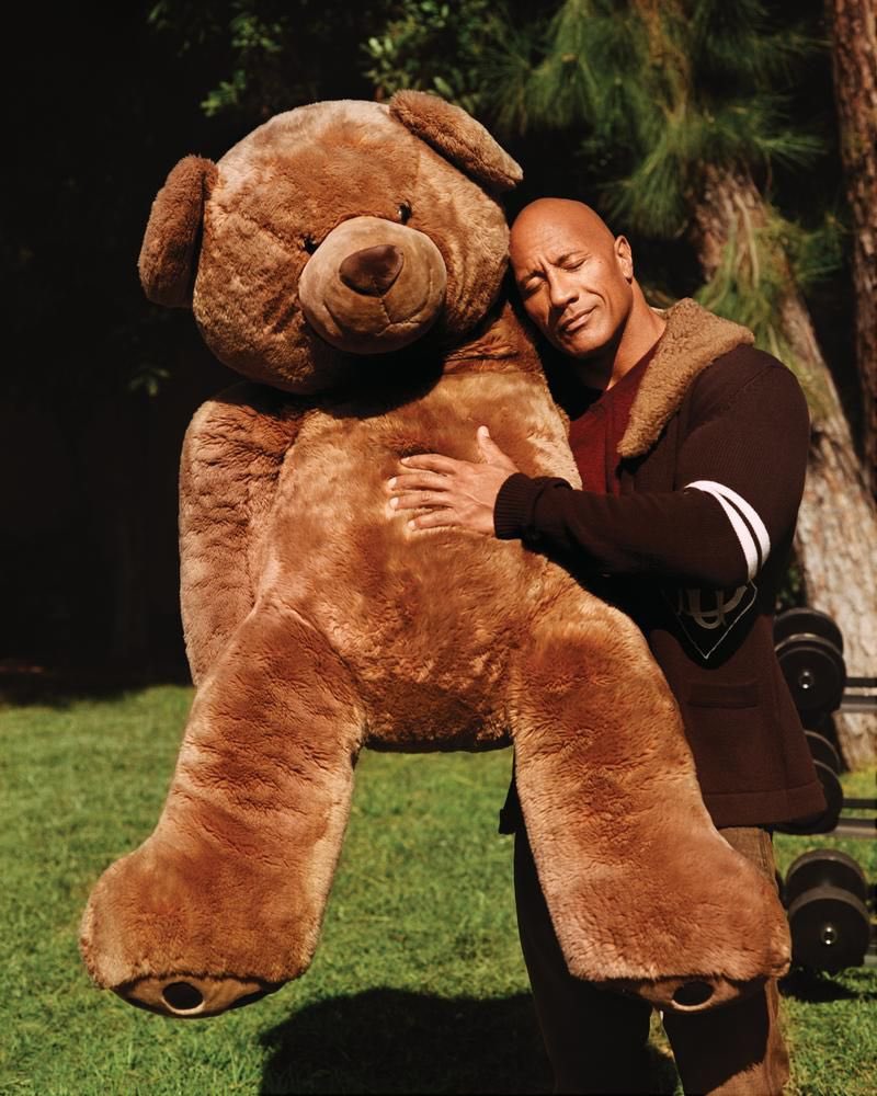 the 2023 Green Bay Packers schedule but it’s pictures of dwayne the rock johnson

a thread.
🧀.

Week 1: @ Chicago Bears