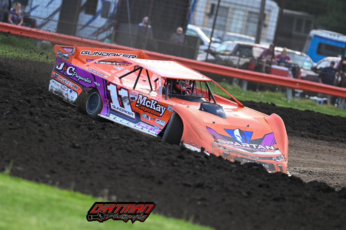 richlabrier's tweet photo. @GordyGundaker11 is your fast time and heat 2 winner in @lucasdirt action at @FarmerCityRacin 
PC: @Dirtmanphoto https://t.co/MjjR046ioC