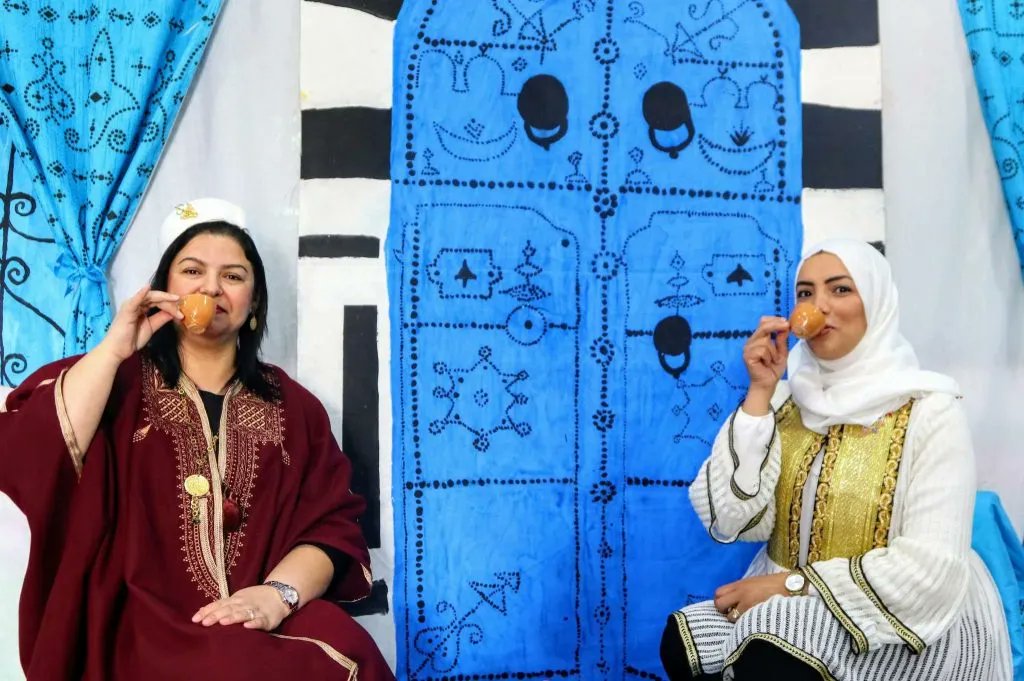 maghrebmagazine's tweet photo. The rich heritage of Tunisia’s traditional dress 

https://t.co/2rnu3KhZjk 

#maghrebmagazine #maghreb #northafrica #morocco #algeria #tunisia #libya https://t.co/2ZsIbBXu7b