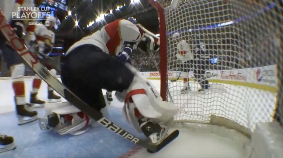 HFTVSports's tweet photo. Small reminder for Leafs fans: the puck needs to cross the line BEFORE the whistle. Hope this helps cure your delusion. https://t.co/PvXDK7b1w2
