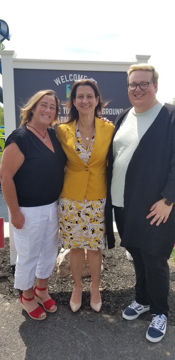 MelindaJPerson's tweet photo. Another wonderful day in the Rochester area visiting @HiltonTeachers, Hilton School Employees Assoc. &amp; @MCCFacultyAssoc. @NYSUT is so proud of the work these strong union leadership teams are doing for their students &amp; communities. @bethanygizzi @plspecoach #PublicSchoolsUniteUs https://t.co/AwdEfEyTme