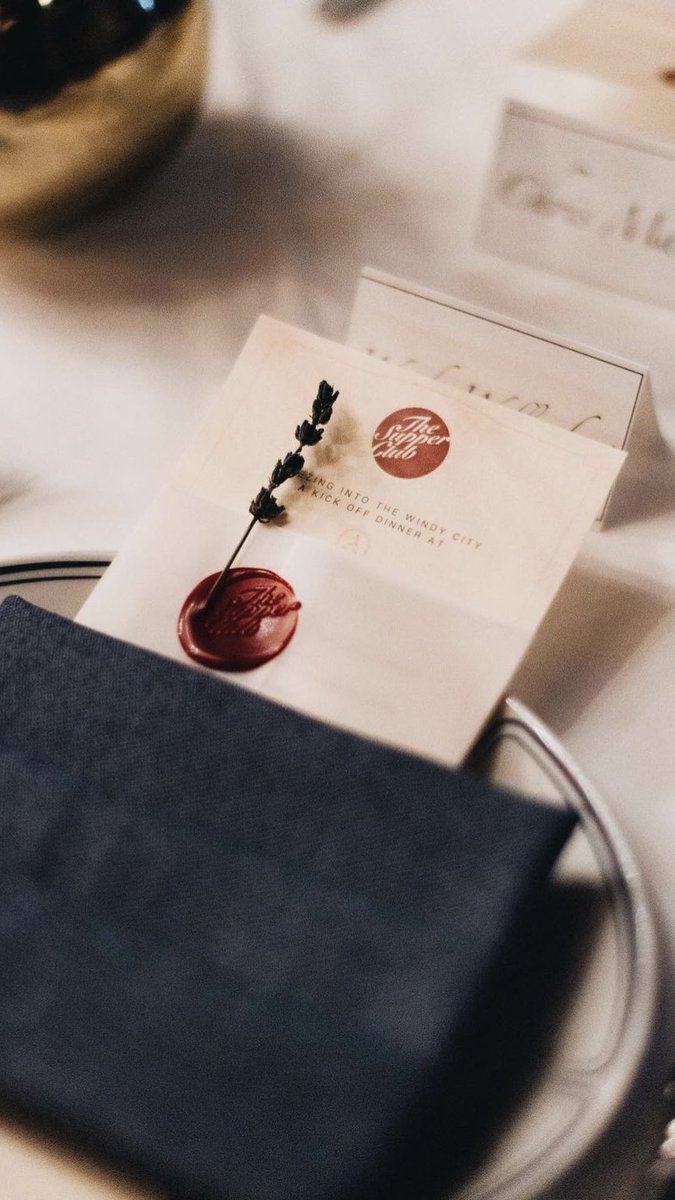 adalinachicago's tweet photo. 🎉 Life's too short for ordinary events. Experience 𝒍𝒂 𝒅𝒐𝒍𝒄𝒆 𝒗𝒊𝒕𝒂 and host your spring event at Adalina 🌸 For inquiries, contact us at events@adalinachicago.com #adalinachicago #roselounge
Photo: azureeholloway
___
#chicago #goldcoast https://t.co/OAVG7NeGIV