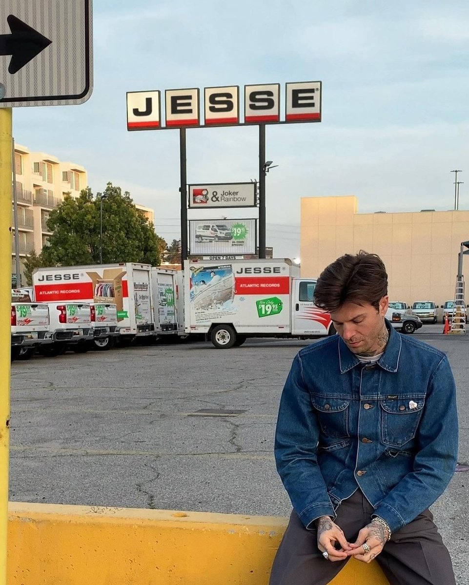 thinkernbhd's tweet image. new age @jesserutherford