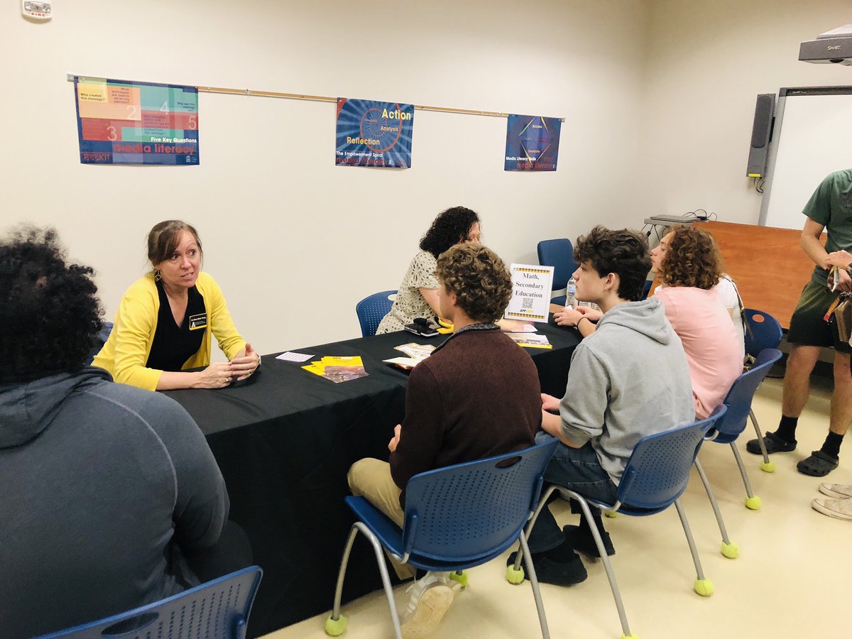 brosenbalm's tweet photo. Exciting pics! The Public School Partnership Future Educators’ Day at @AppstateRCOE was a day of teamwork, inspiration, and connection! Great things are in store for these future world changers! 💛🖤 https://t.co/hqrkuVltRn