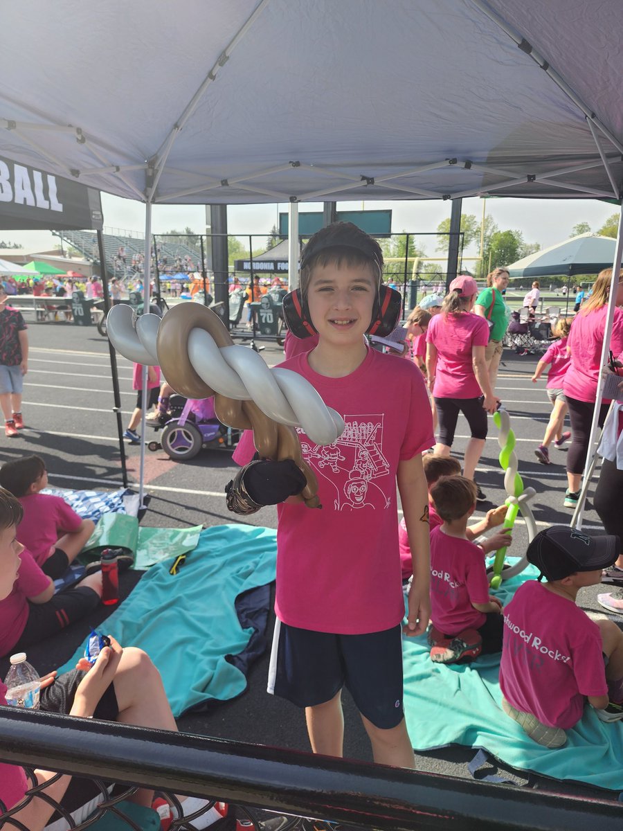 LizzyB815's tweet photo. What a great day for the 2023 Summit County Special Olympics!! @nordoniarocks https://t.co/LP4fGzvbJz