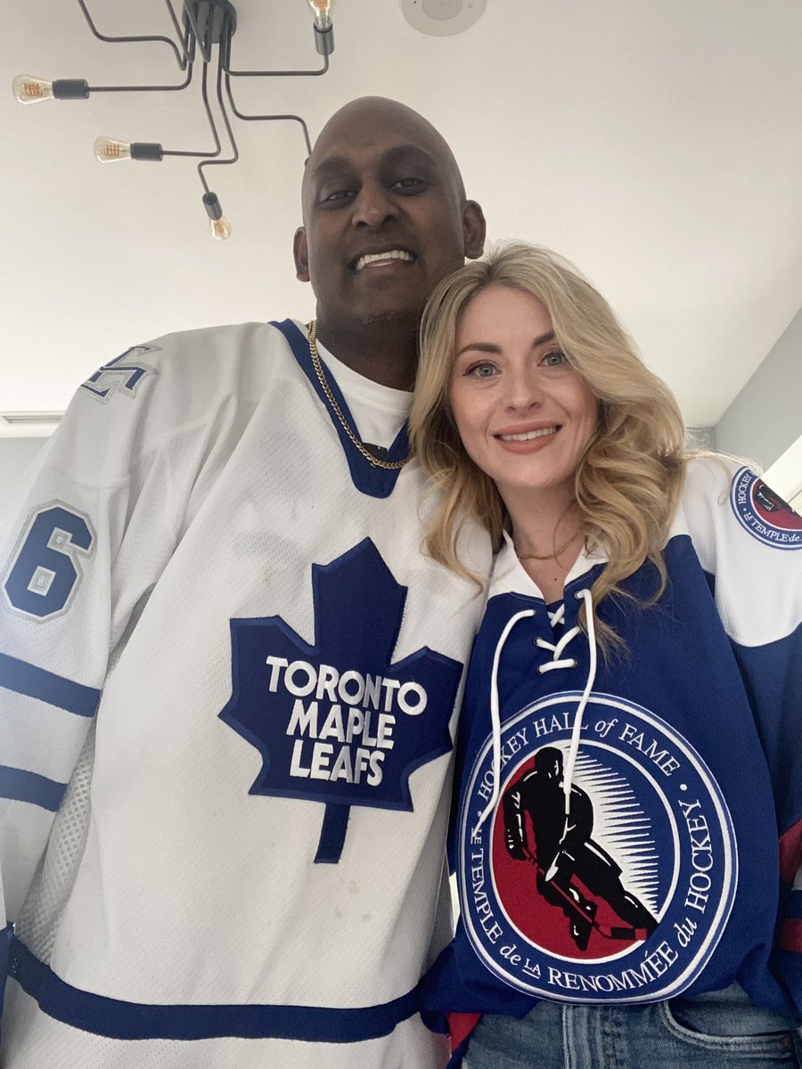 fuckyeahitsalli's tweet photo. #LeafsForever #LeafsNation https://t.co/htdtHQ4NVt