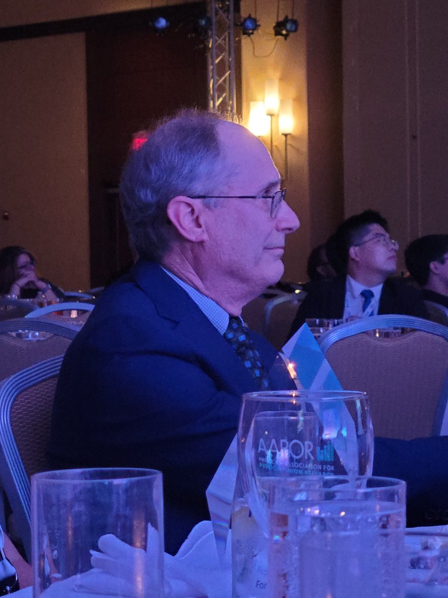 Tim Johnson wins the #AAPOR Lifetime Achievement Award.
