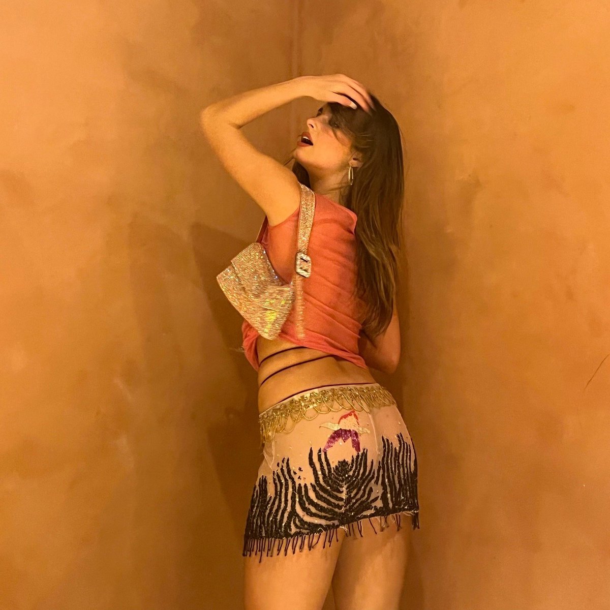addifiles's tweet photo. she's insane https://t.co/ZUfk1zU213