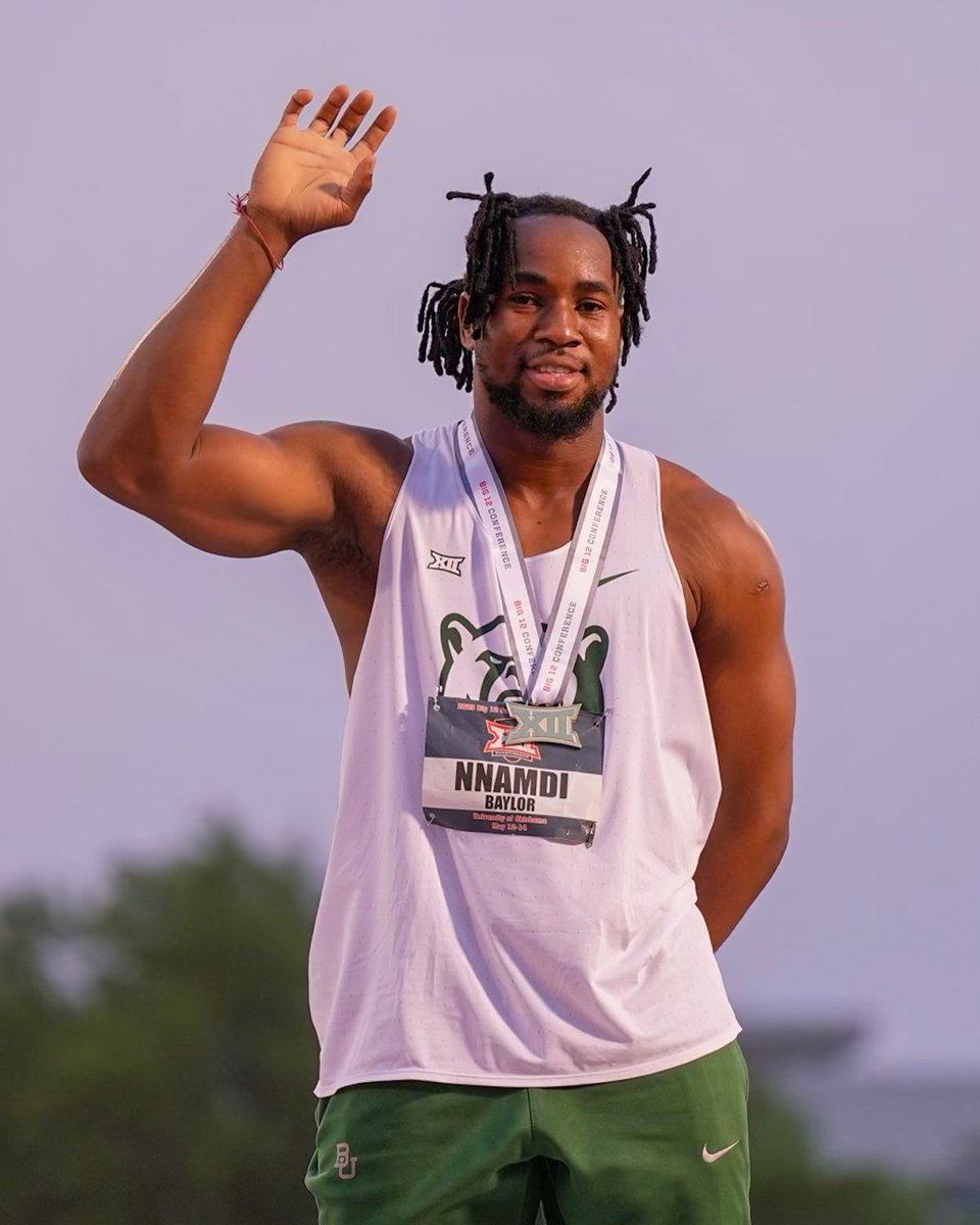 His first throw of 74.40m was good enough for the victory at the Big 12 Championships for Chinecherem Prosper Nnamdi in the men's Javelin final earning 10 points for the Bears 🐻

#Big12TF #Big12Championship