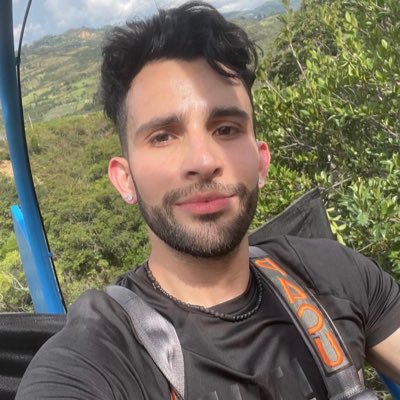 JESUSSNTAMARIA's tweet photo. #NuevaFotoDePerfil https://t.co/XZ3LnUqDFR