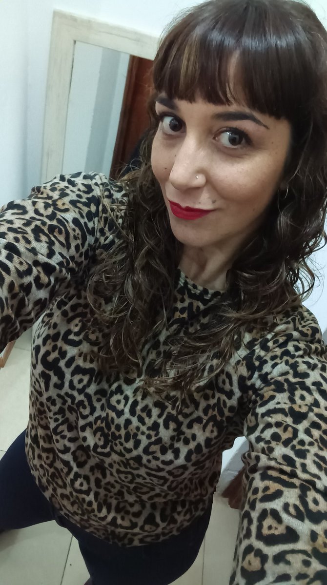 MariaInesRienzo's tweet photo. Chau me fuiiiiii 😘 https://t.co/N2TZRWKZT2