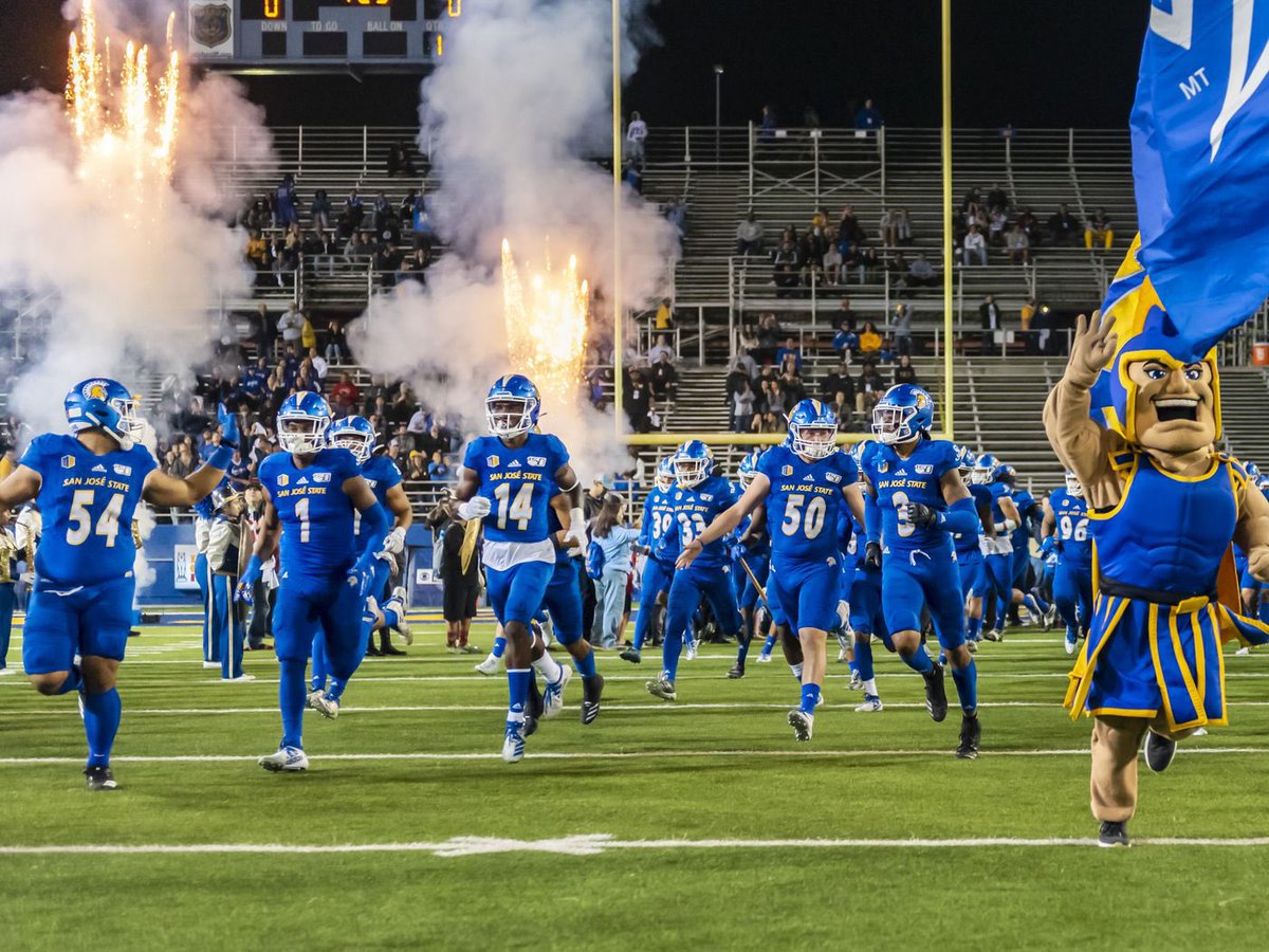 God is good! After a great conversation with @coachmcgiven , I am blessed to have received an offer from San Jose State University! #ClimbTheMountain #AllSpartans #AG2G
@SanJoseStateFB @CoachDanny10 @CoachAdhir @CoachJPollak @KTPrepElite