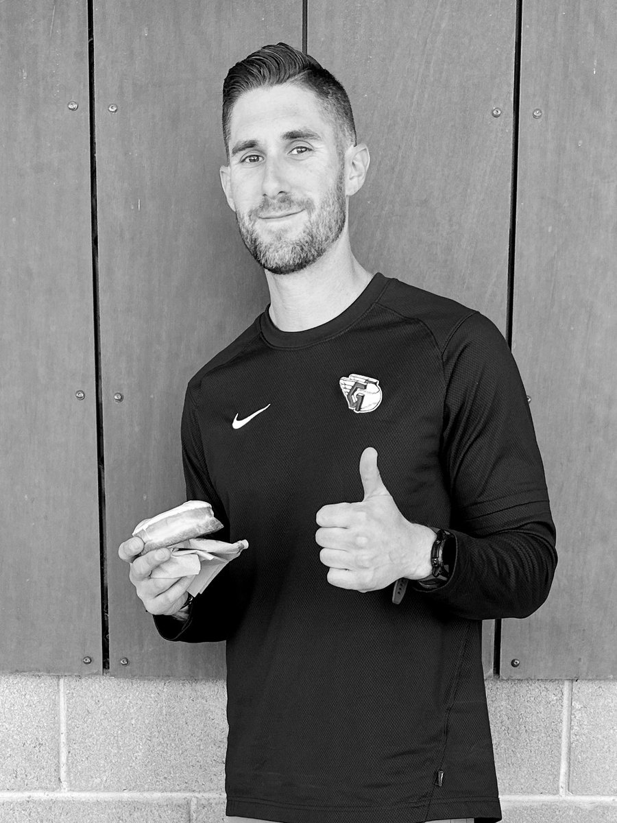ryanjfaer's tweet photo. Why is this guy posting photos of himself eating a donut? 🍩

It may seem silly to share this moment, but it truly is a milestone for me… 

It’s been at least 15 years since I’ve eaten a donut. At least. 

I’ve struggled with disordered eating for most of my life. But in my mind, this moment marks the end of that struggle.

It’s not just that I ate a donut. Or any food in particular, really. It’s that I saw a box of donuts, decided to eat one, and felt zero apprehension or fear in doing so. In the past, I would have said no, made excuses, or used the typical, “sure, I’ll probably have one a bit later” 

And if I had in fact eaten something akin to a donut, the world would have felt like it was falling down around me. 

It was like that for so long — up until a few years ago, that is. 

2020 brought us all so much trouble. But, one thing it also brought me was the chance to take a step toward finding redemption in this part of my mental health journey — my relationship with food.

Rather than fall into destructive behaviors when we all began working-from-home — all that time to myself to workout too much and eat too little — I decided to go on the offensive and begin telehealth therapy for disordered eating.

It’s taken several years, but today finally feels like the full-stop moment that concludes this leg of my journey. 

As always, I share glimpses of my mental health journey, yes because I’m proud, but also to continue to shine a light on the hope that is always there for each of us to come out from under our hardships, our battles, and our struggles, no matter how long we have fought them. 

You too can make strides.

Go have your “donut” 🍩
No matter that means to you…
If I can do it, you surely can too!