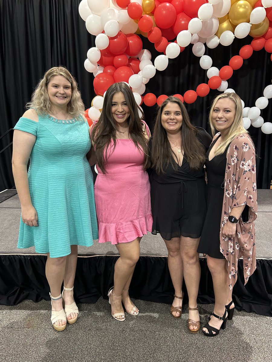 Congratulations to our graduates!

🩵Kaylee Soboleski MS, ATC 
🩷Nohely Chavez MS, ATC 
💙Hannah Kenney MS, ATC
❤️Georgia Tauer MS, ATC

Thank you for all you have done for our program! We will miss you! #YouDidIt