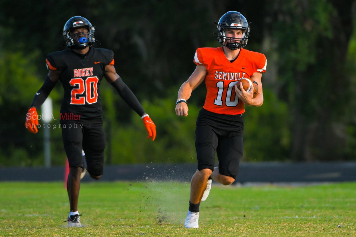 ScottAMillerPh1's tweet photo. Fun night for the @BokeyFootball intrasquad scrimmage.
@AD_NoleNation @SHS_CoachO @osvarsity @BokeySports #football #springfootball #highschoolfootball #bokey @SanSemAthletics @shsnoles https://t.co/yxD4PpS9fn