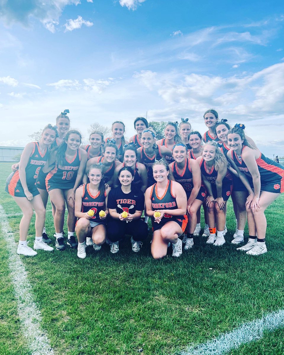 SHOUT OUT HOUR⏰

🔥Senior Cece Keller, 100 goals 5/2 vs Sanford, assist record in a game 

🔥Junior Natiliah Martinez, first career shut out 5/12

🔥Sophomore Abby Bouffard, season record for most goals scored 45 AND 100 points 5/12

LET’S GO!!!