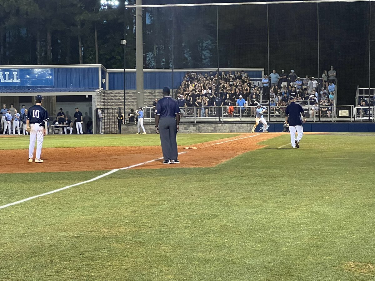 PopeAthletics's tweet photo. Pope sweeps with a 15-3 Game 2 win https://t.co/6zG4ogbUP3