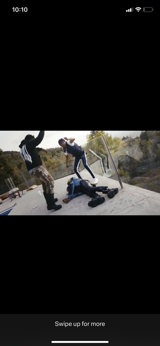 Freaky_Russ's tweet image. 😭😭😭😭