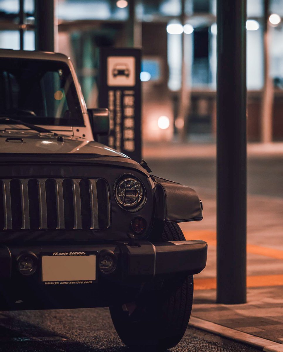 Night vibes. 🔥
📸: @kmdtkyk
.
.
.
#Jeepin #4Wheelin #OffRoad #JeepLife #4WheelDrive #GoPlaces #Jeep #4x4 #JeepNation #KeepItCovered #KeepItCustom #Covercraft