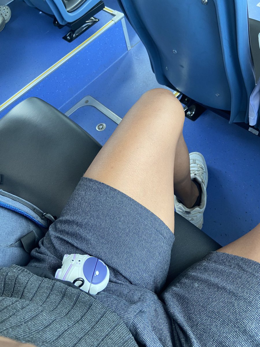 BoonchaiRukyim's tweet photo. นม ขา หายหมด เดียวหายดีค่อยปั้มใหม่😅 https://t.co/js0RyKOevg