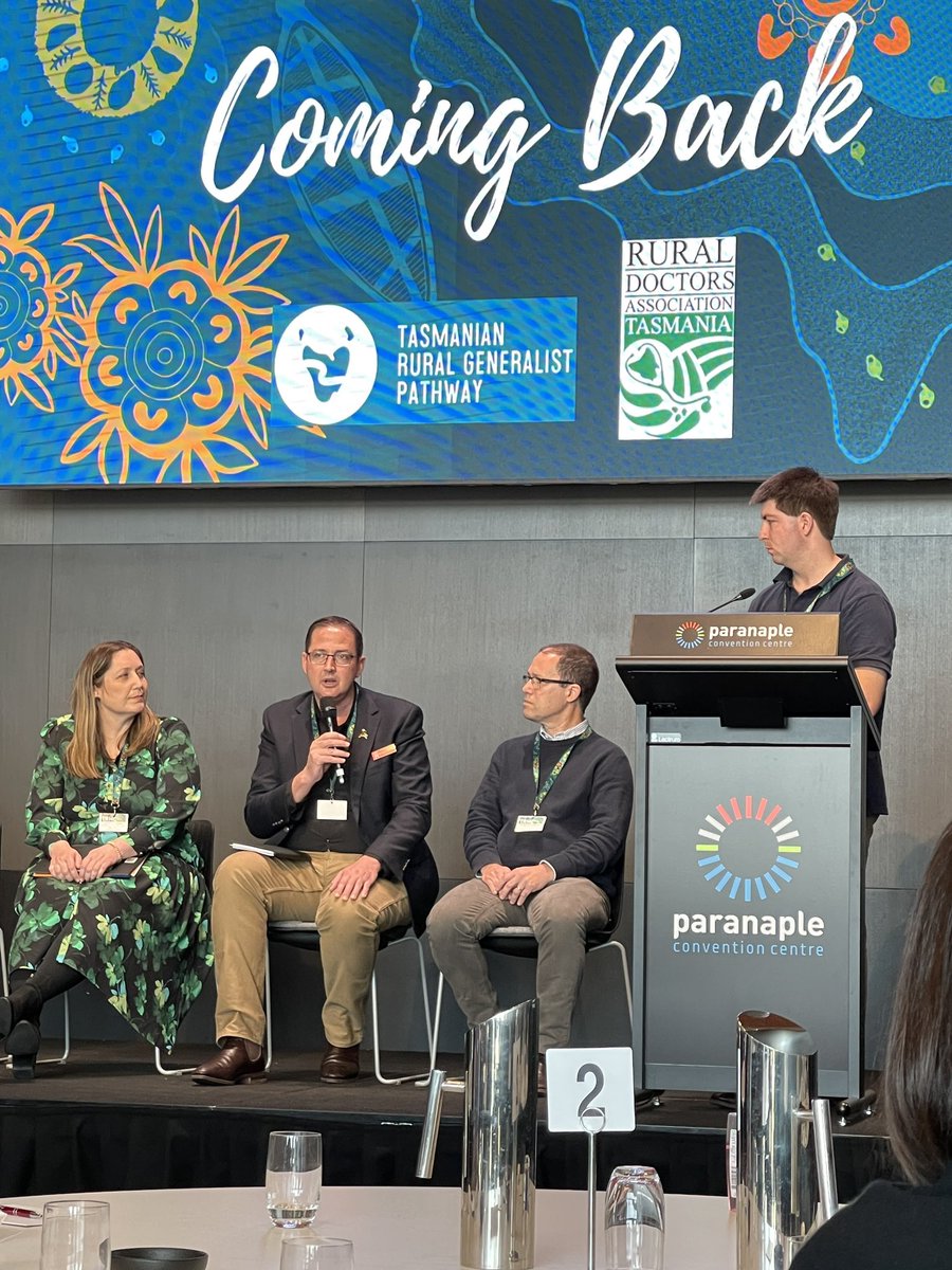 President <a href="/RuralDocDan/">Dan Halliday</a> celebrating the growing interest in #RG training with places on <a href="/ACRRM/">ACRRM</a> RG Training Scheme oversubscribed for past two years 
#FACRRM #RG