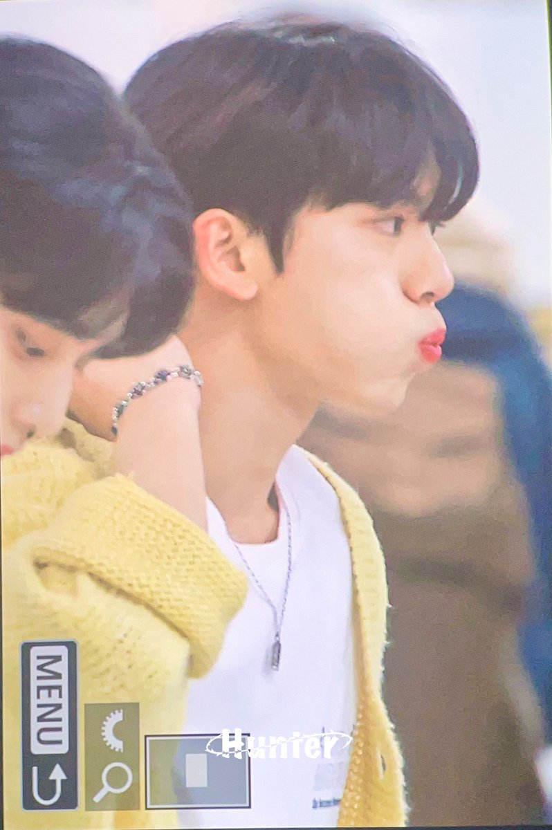 덕질을 그만할까 생각하던 중에 너가 이렇게 잘생겨버리면 내가 덕질을 어떻게 멈추란거니…ㅠ