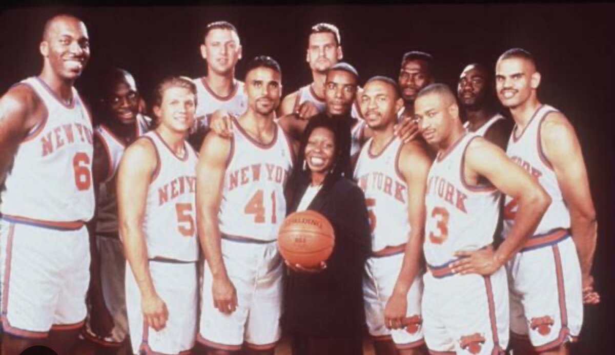 ShelleyBee17's tweet photo. Maybe Eddie could’ve helped the Knicks!? 🤷🏻‍♀️😂

#GoHeat #miamiheat #nba #NBAPlayoffs2023 #WhiteHot https://t.co/poX687ytkI