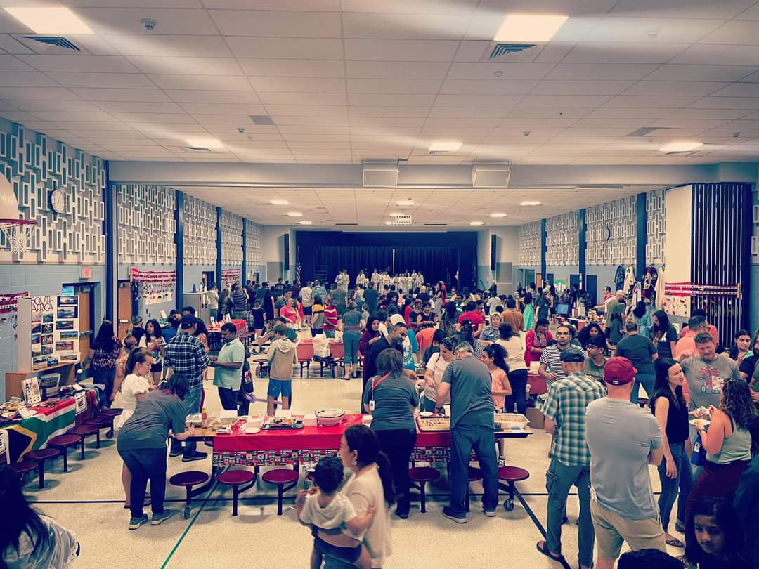 MrsKitzigCV's tweet photo. What an amazing first Multicultural Festival at Hampden! Thank you to all parents, staff, and community members who helped with this event! @HampdenDragons @CVSDnews https://t.co/fSK1zupPD6