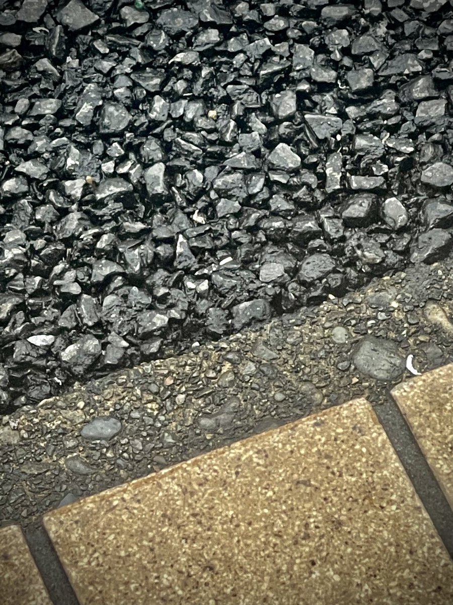 RealGDT's tweet photo. Tokyo Textures. https://t.co/n5VwTkMD7L