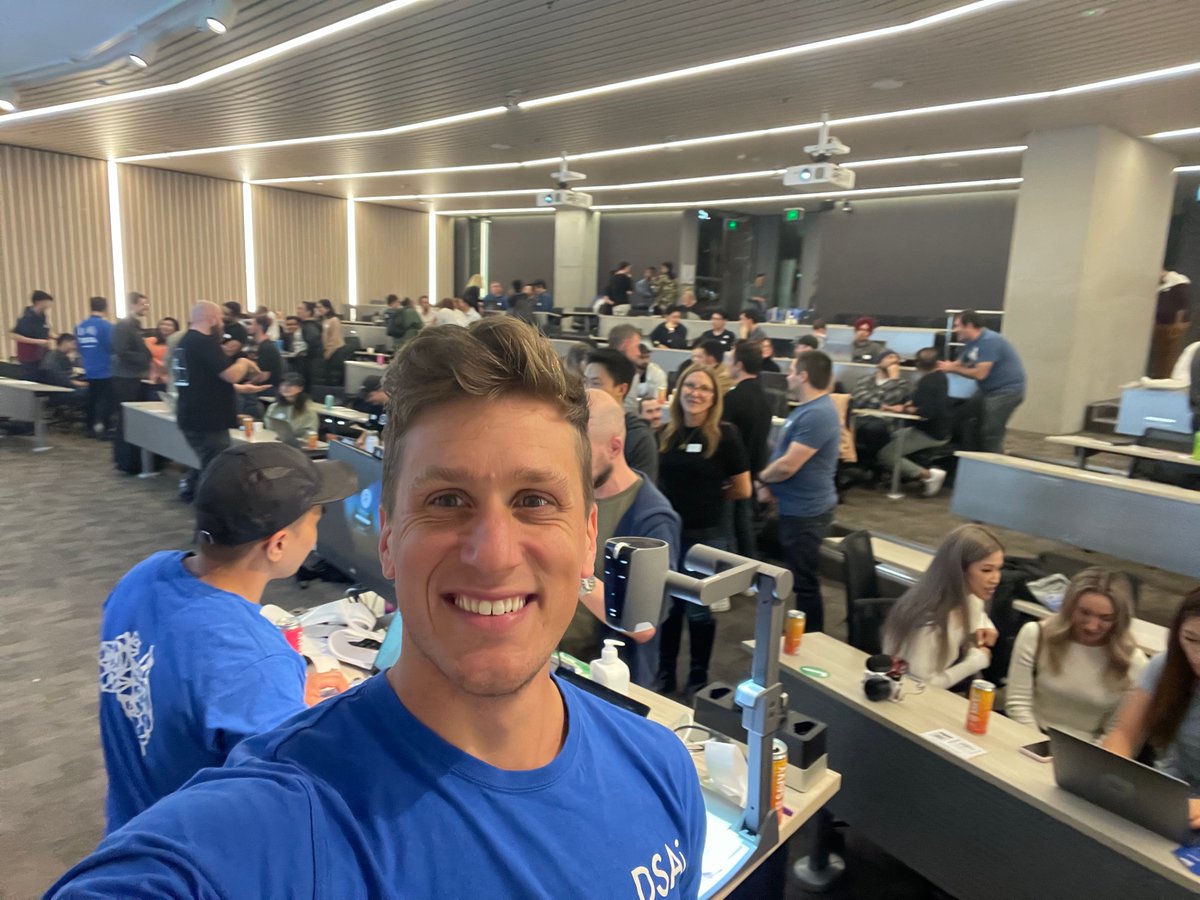 Paul S. Conyngham tweet media