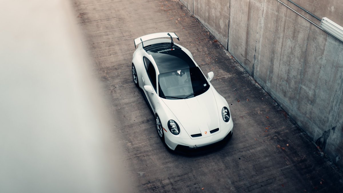 brittonshot's tweet photo. Urban exploration in the Porsche gt3 https://t.co/zwXETYdfyF