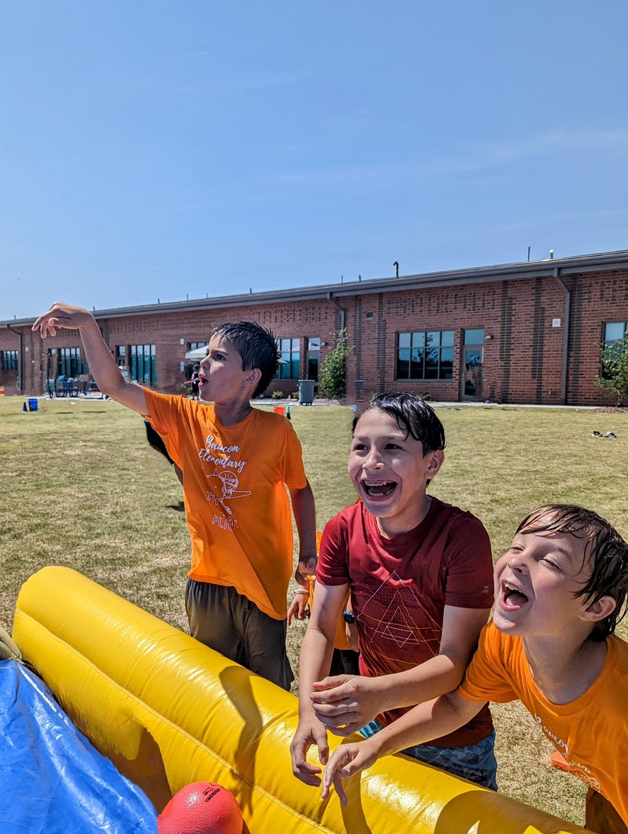 Kayli Scott tweet media