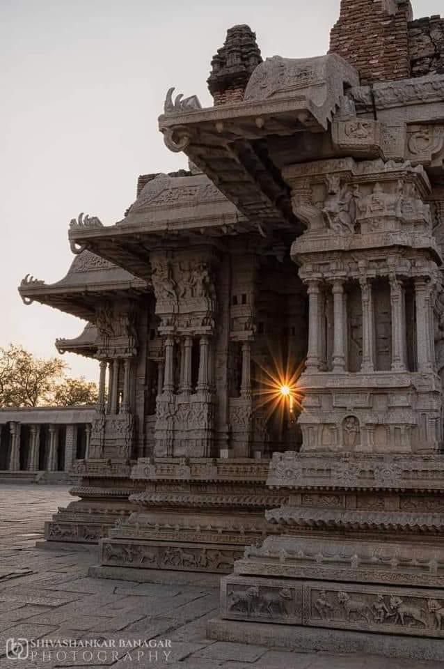 16 must visit Hindu Temples in Karnataka 

1. Vitthala Temple, Hampi