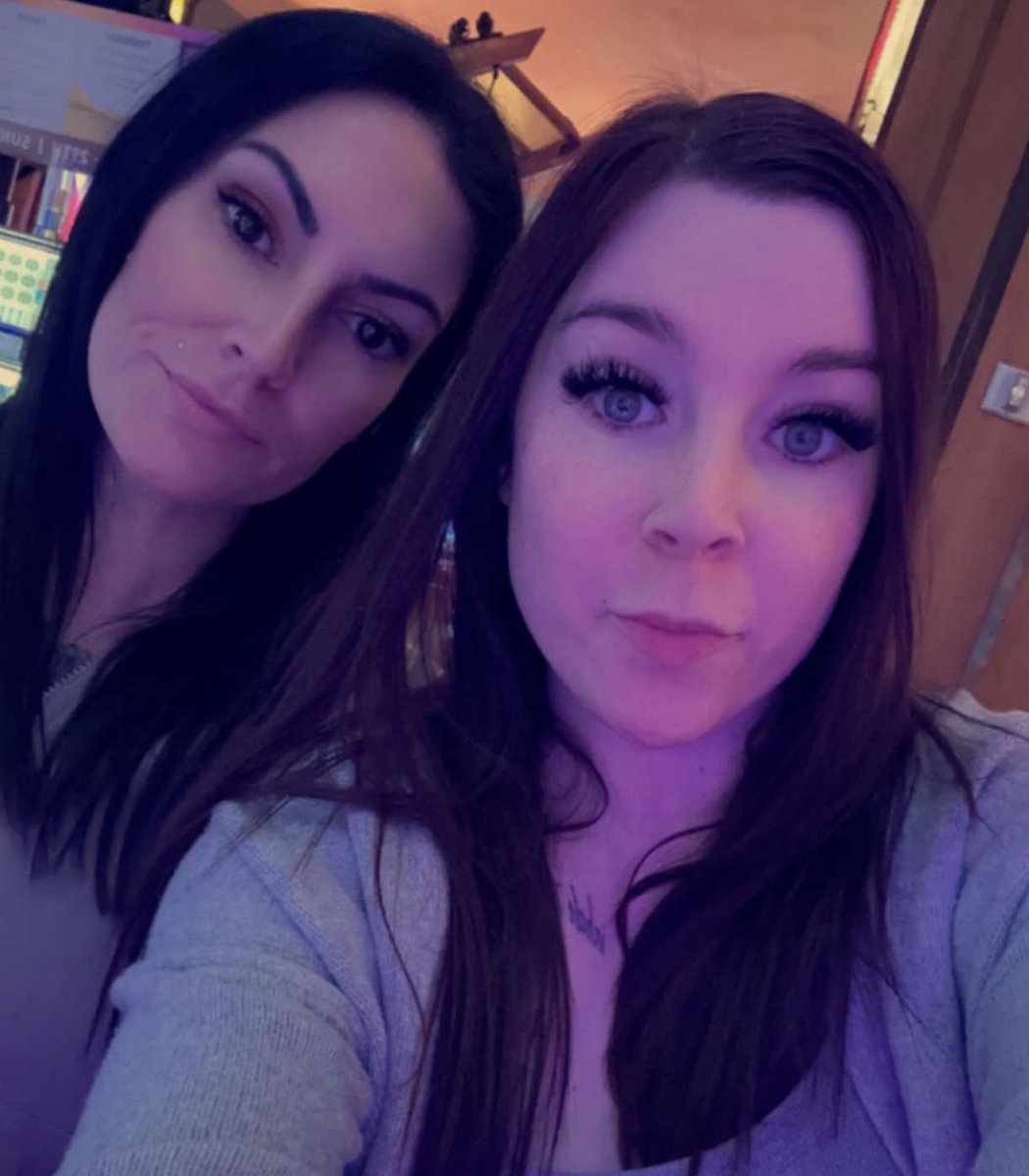 Tanya Hangos tweet media