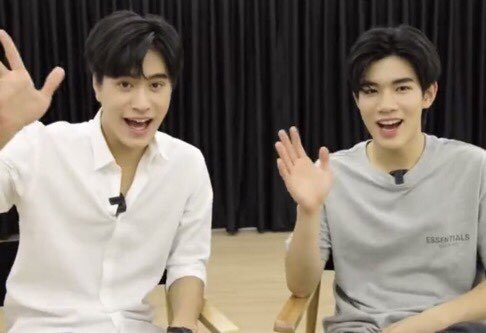 โอ้โหเจมีไนน์หล่อมาก หล่อแบบตะโกน น้องโฟร์ทก้หล่อมากแถมน่ารักด้วยยยยยย ૮₍ ˃ ⤙ ˂ ₎ა