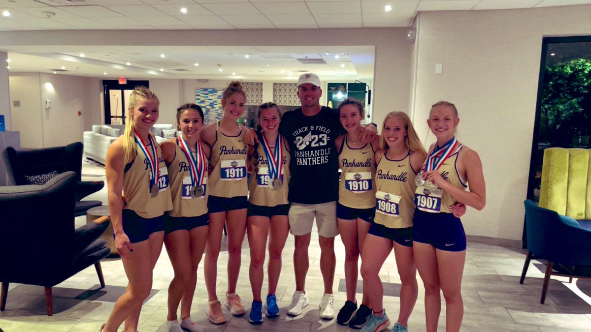 Coach Klink tweet media