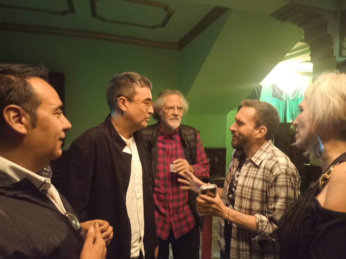 LeonardoMackey's tweet photo. Premier “Notas de una vida” de Roberto Bolado @televisa @univision #look #instalike #igers #picoftheday #food #instadaily #instafollow #followme #iphoneonly #instagood #bestoftheday #instacool #instago #all_shots #follow #webstagram #colorful #style #swag #theateractor https://t.co/BE0fxSzd4B