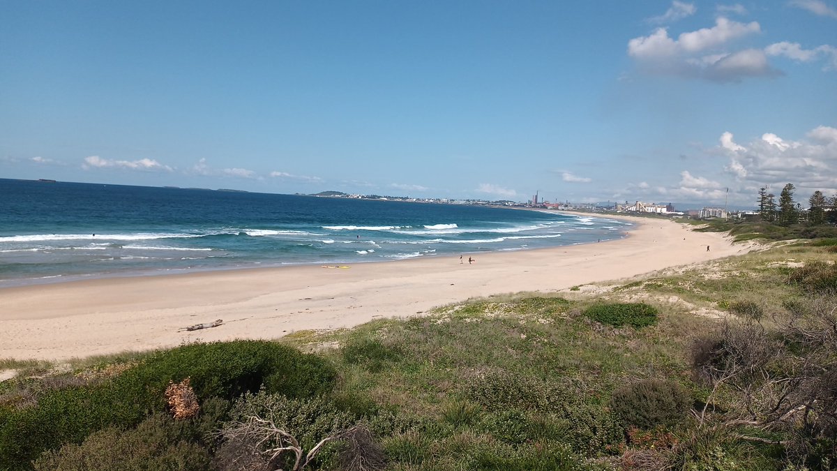 aussietuga's tweet photo. SatuURday ! ๐ช๐ฆ๐๐๐๐
G'day! #bonsrapazes
@antena3rtp ๐บ
https://t.co/AEvubFAaNX https://t.co/fwEU5FuljN