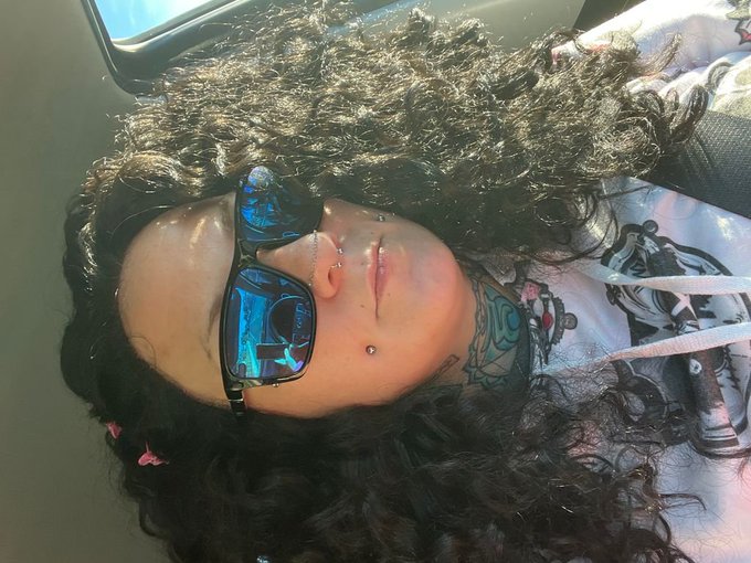 I'm online right now on SkyPrivate - pay-per-minute system for Skype live shows. Call me right now in<a href="/tag/realloyalfans"class="tags"><span>#realloyalfans</span></a>