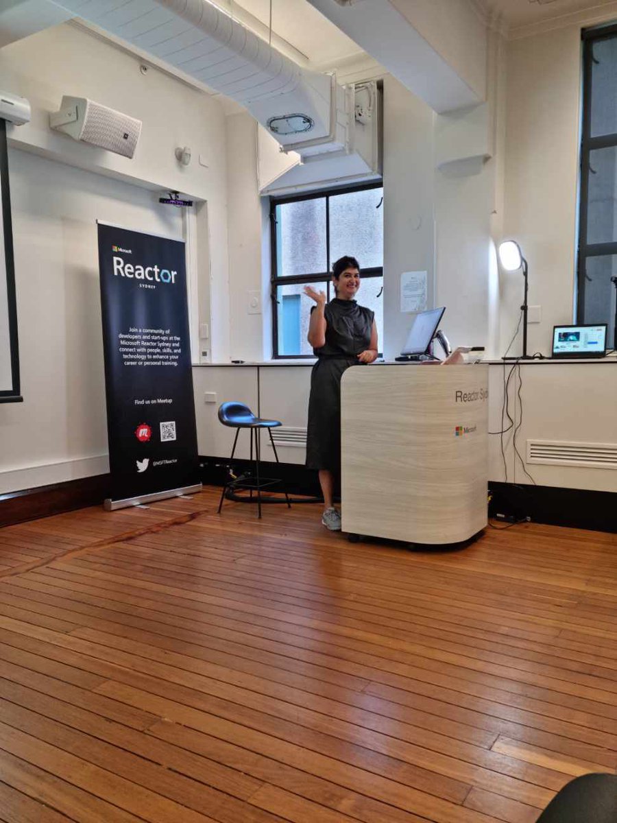 Tina Sharma tweet media