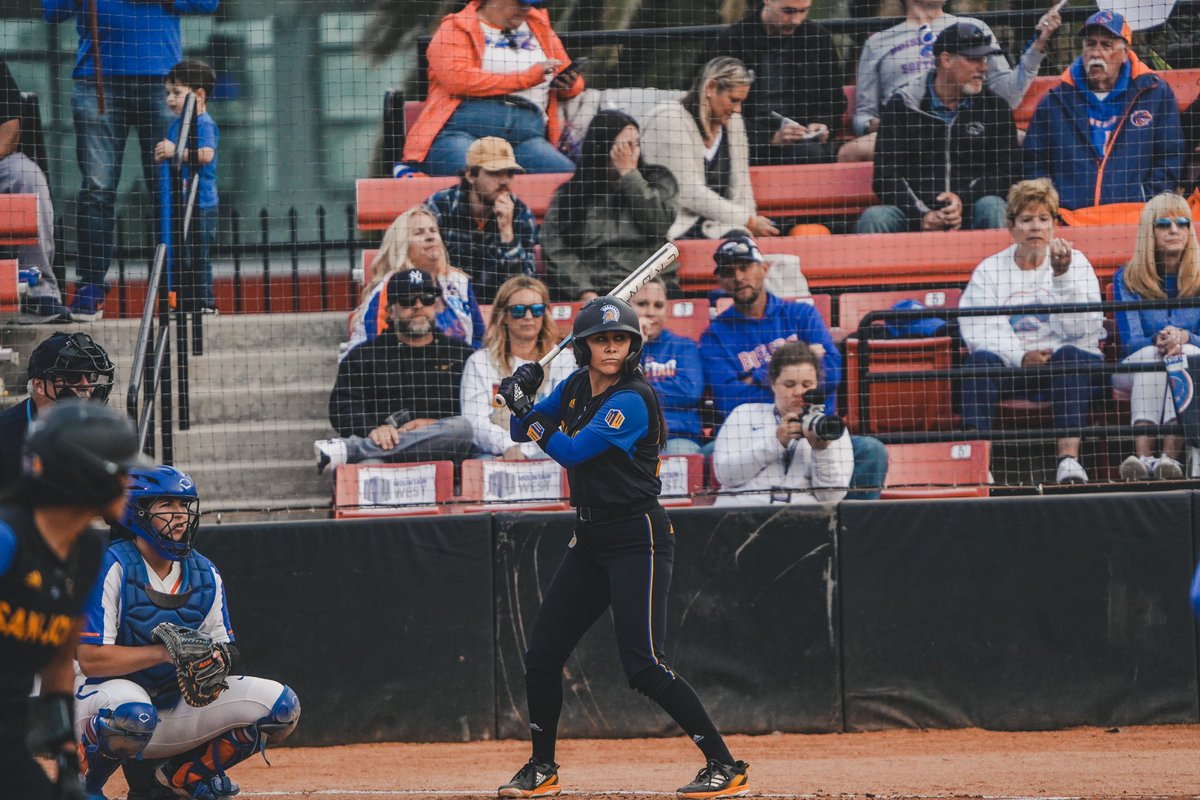 SanJoseStateSB's tweet photo. Pitch by pitch 🤞

#MWSB | #AllSpartans https://t.co/74p6erh7jx