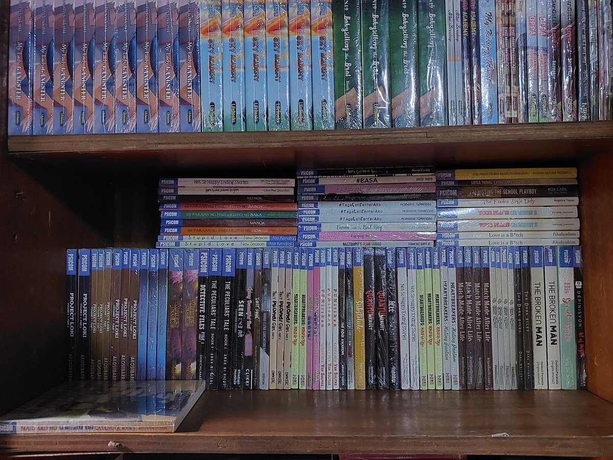 aesbookshop22's tweet photo. SOME of the books we're selling bn sealed as low as 50 php
Papa Giveaway ulit kapag nag 2k followers sa shopee. 🫶

Visit our shop: https://t.co/m2IC1Njha2
#GiveawayAlert #jsl #vca #psicom #wattpad #books #popfic https://t.co/cbwgInmzwI