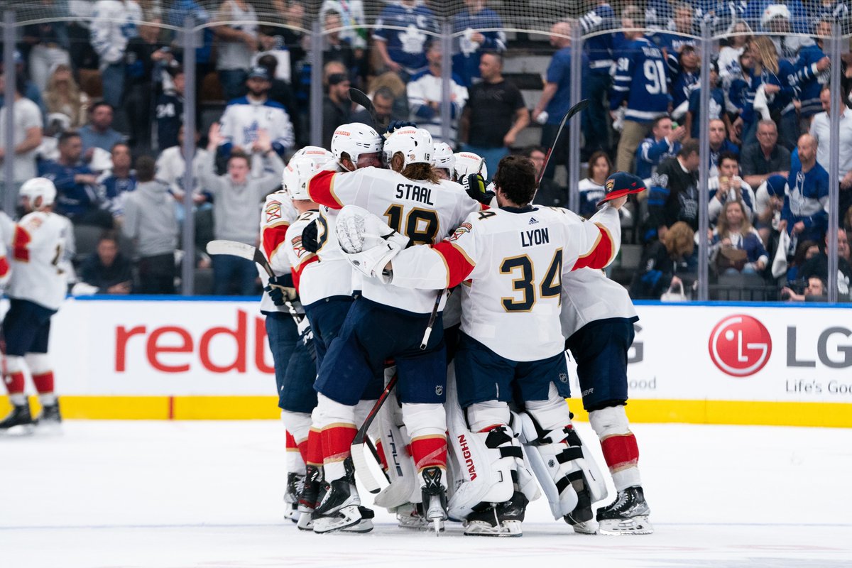 FlaPanthers's tweet photo. They did THAT. https://t.co/5yLLJeKzUP