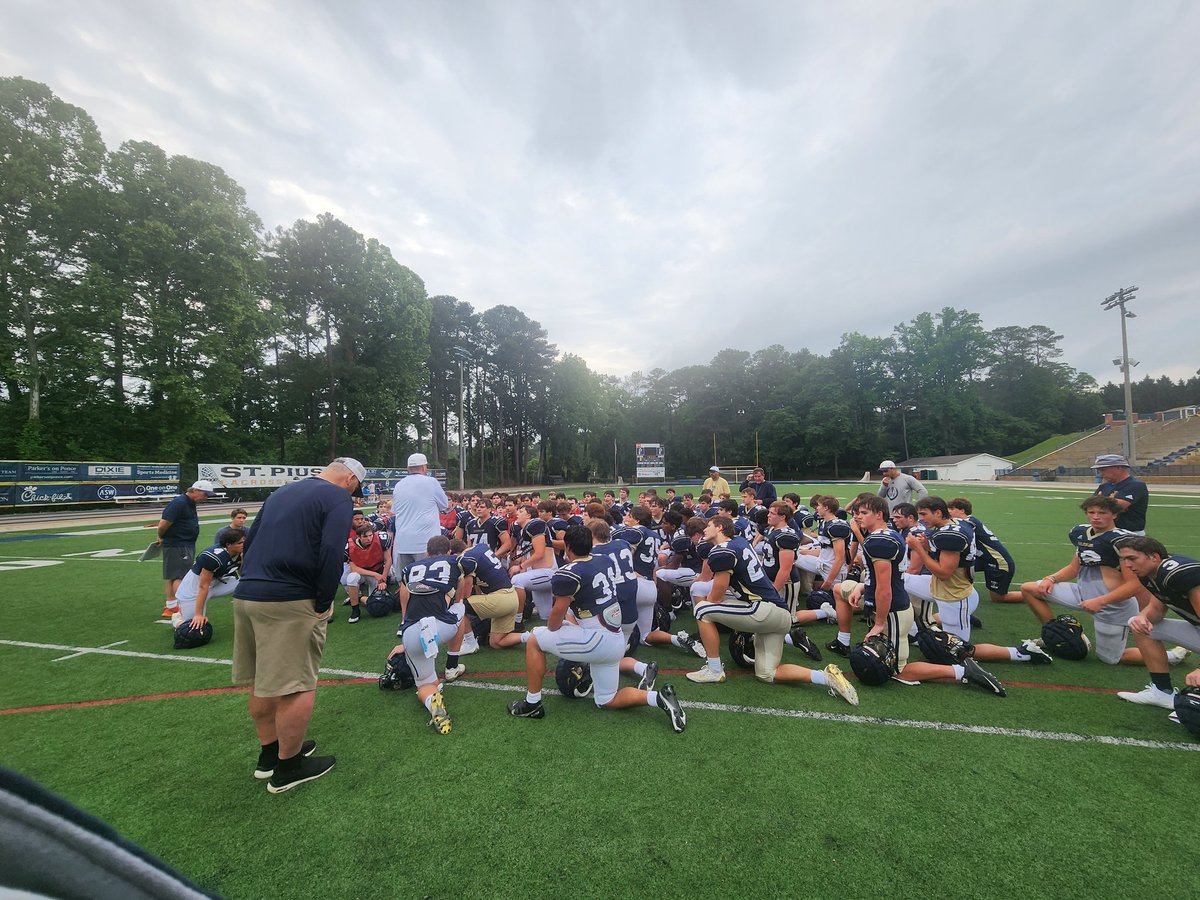 St. Pius X Football College Recruiting tweet media