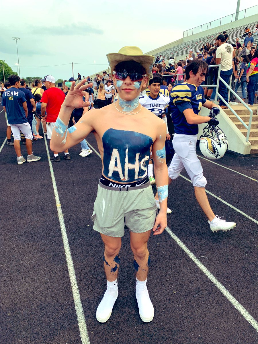 What an amazing night with my football family! @Akins_Football Spring Game was so much fun. It was special to watch all that we created in one month come together & I can’t wait till the fall. S/o to everyone that came out tonight. @AkinsAISD @AkinsCheer @AISDAthletics #WingsUp